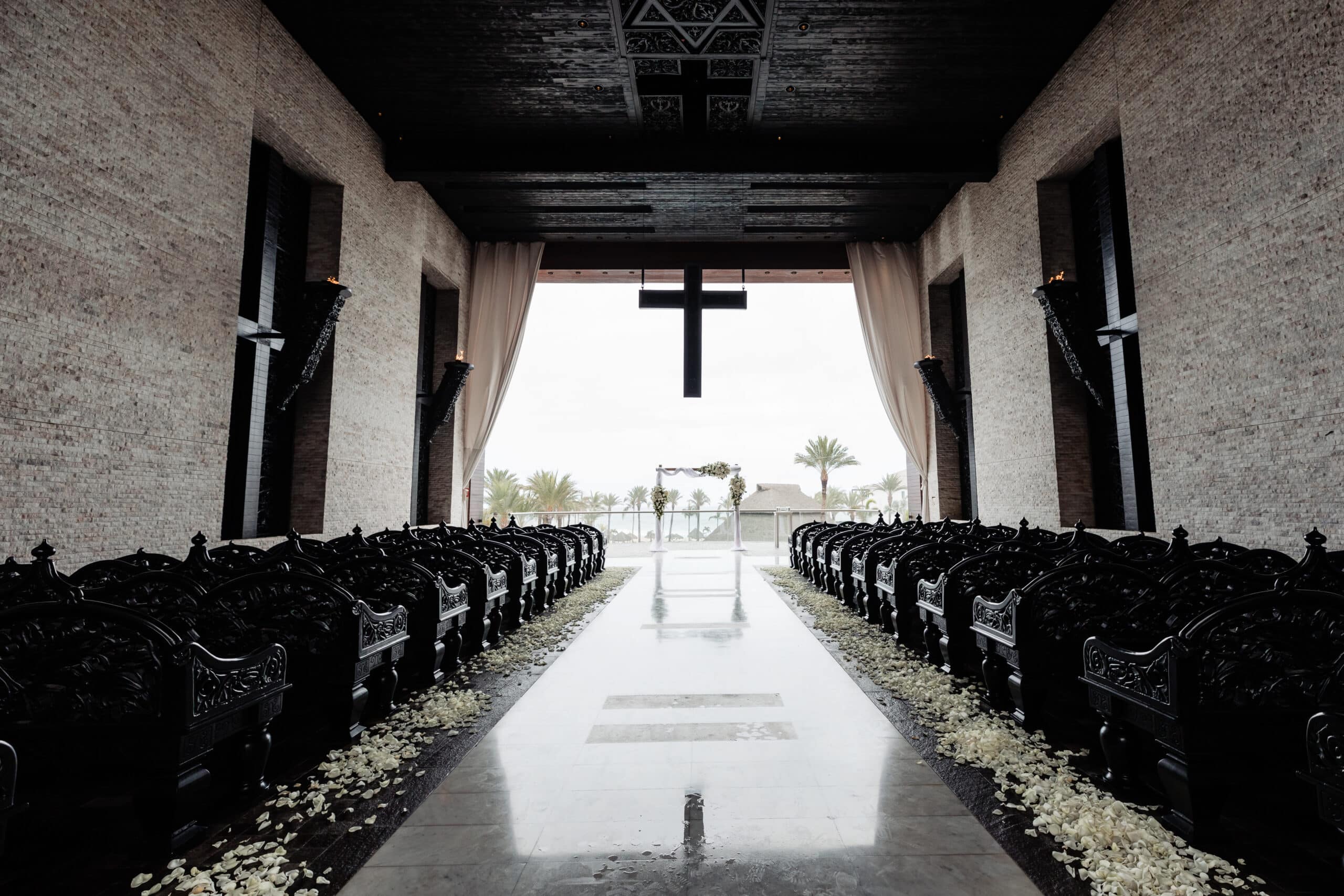Chappell for destination wedding in los cabos. black and white and mighty views.