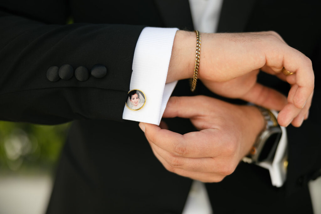 wedding details, cufflinks, memorial.